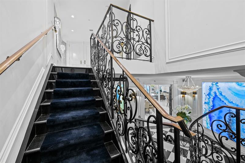 Image 16 of 30 For 615 Bayshore Dr  103