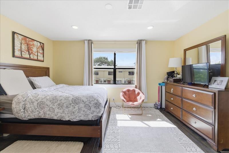 Image 18 of 30 For 3370 Beau Rivage Dr  2x