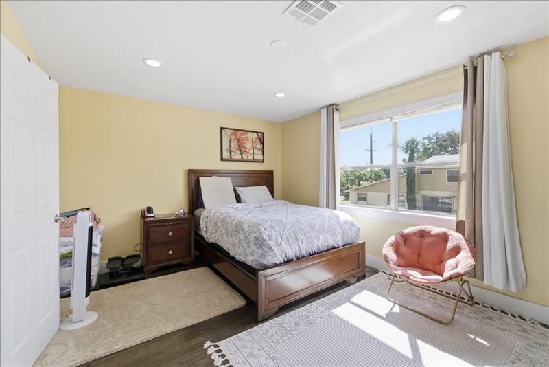 Image 19 of 30 For 3370 Beau Rivage Dr  2x