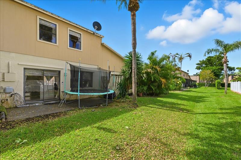 Image 25 of 30 For 3370 Beau Rivage Dr  2x