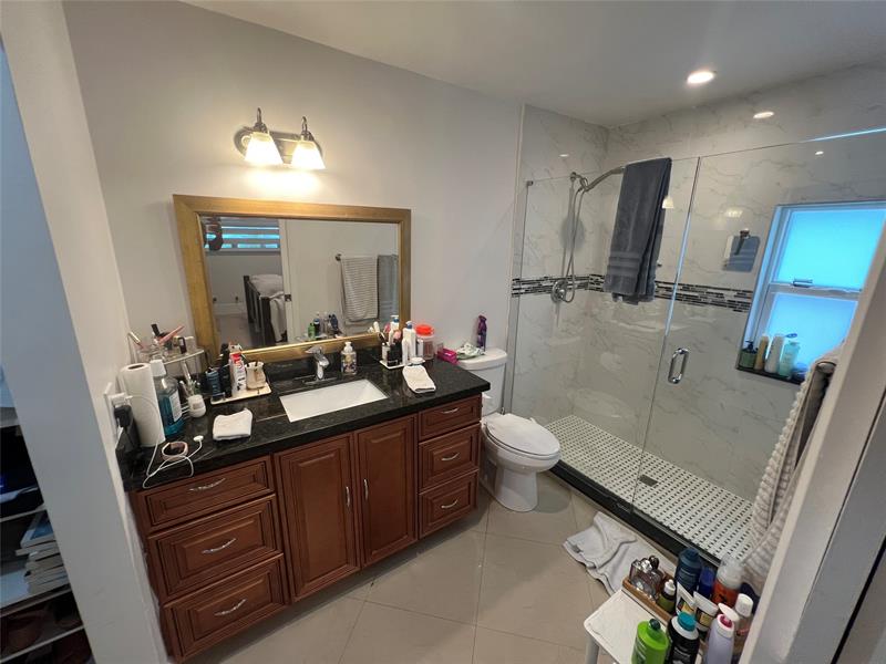 Image 9 of 33 For 115 34th  