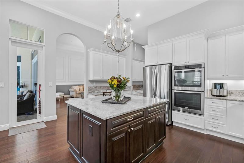 Image 16 of 71 For 1520 125th Ave