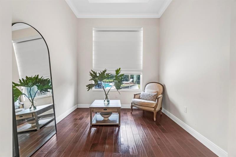 Image 35 of 71 For 1520 125th Ave