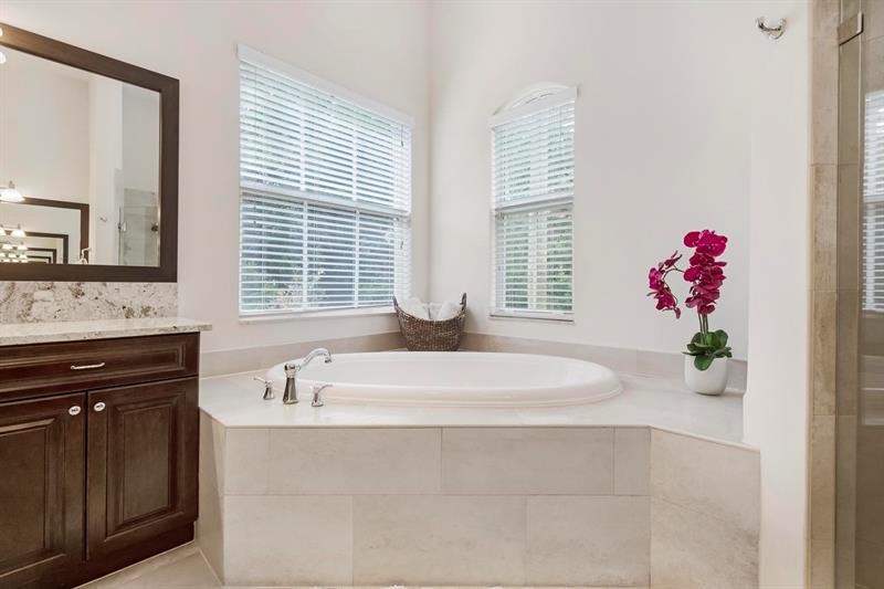 Image 37 of 71 For 1520 125th Ave