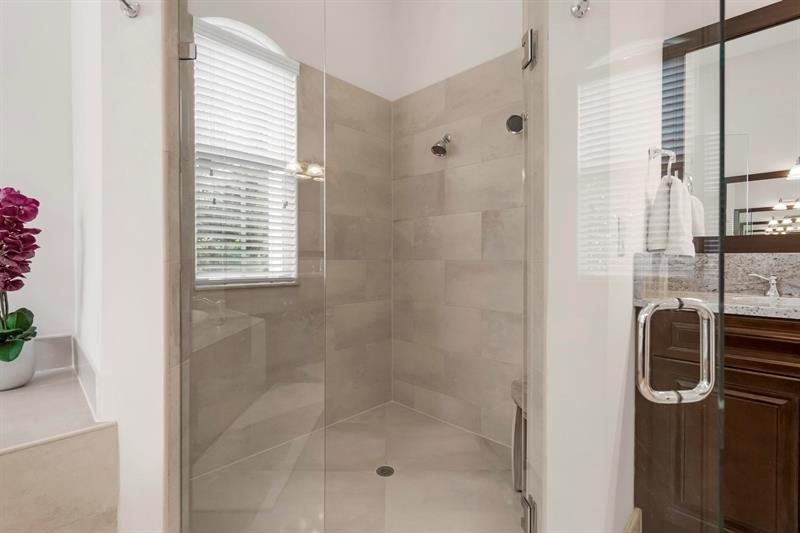 Image 38 of 71 For 1520 125th Ave