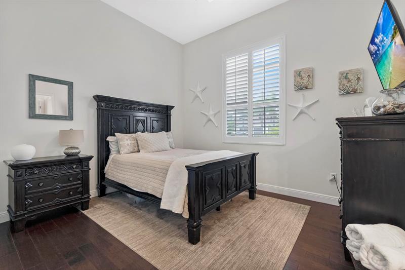 Image 44 of 71 For 1520 125th Ave