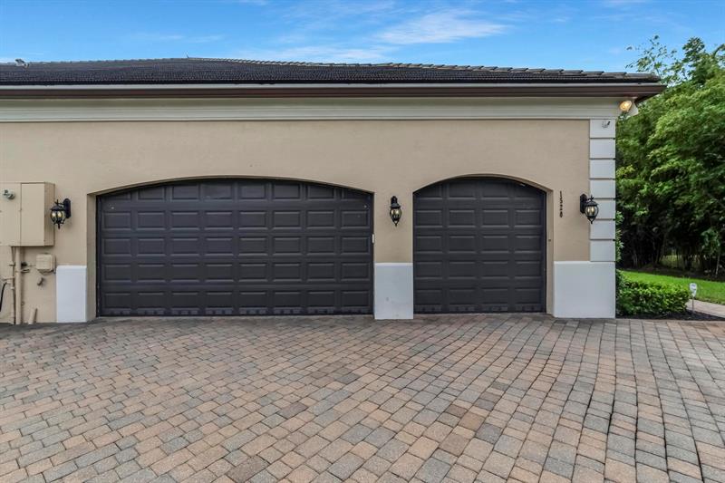 Image 7 of 71 For 1520 125th Ave