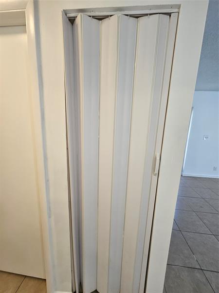 Image 19 of 37 For 2220 59th Way  63-c