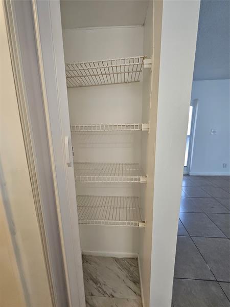 Image 20 of 37 For 2220 59th Way  63-c