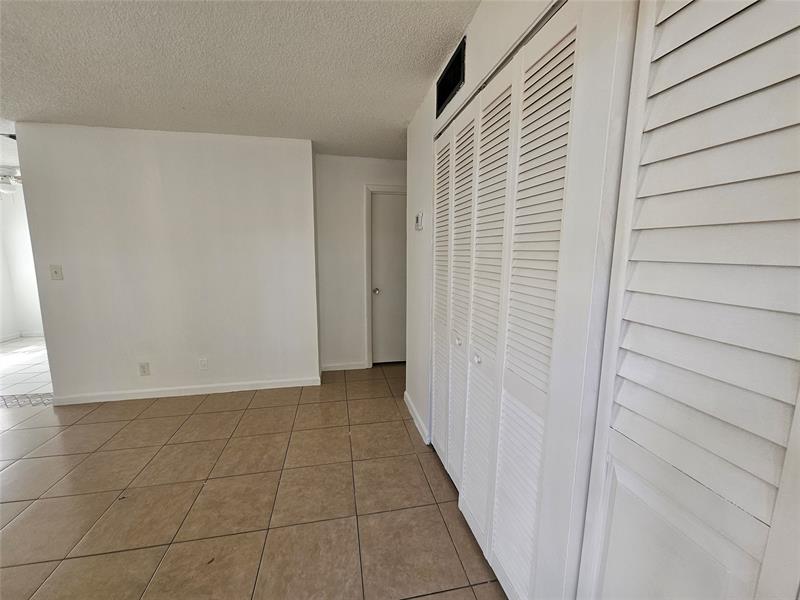 Image 3 of 37 For 2220 59th Way  63-c