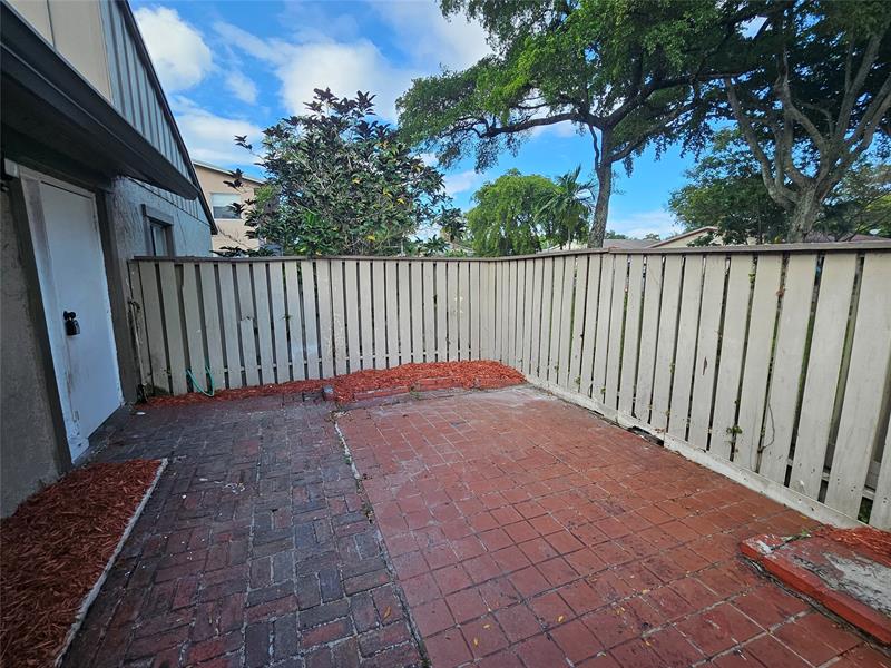 Image 36 of 37 For 2220 59th Way  63-c