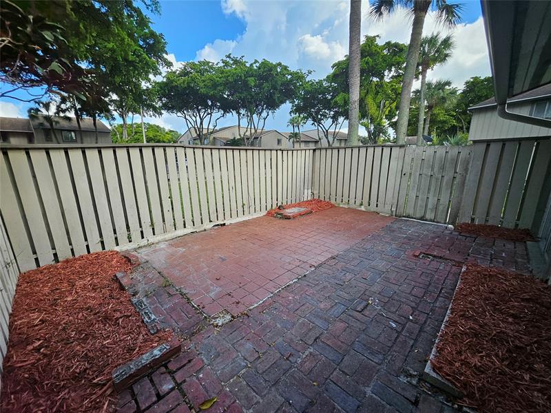 Image 37 of 37 For 2220 59th Way  63-c