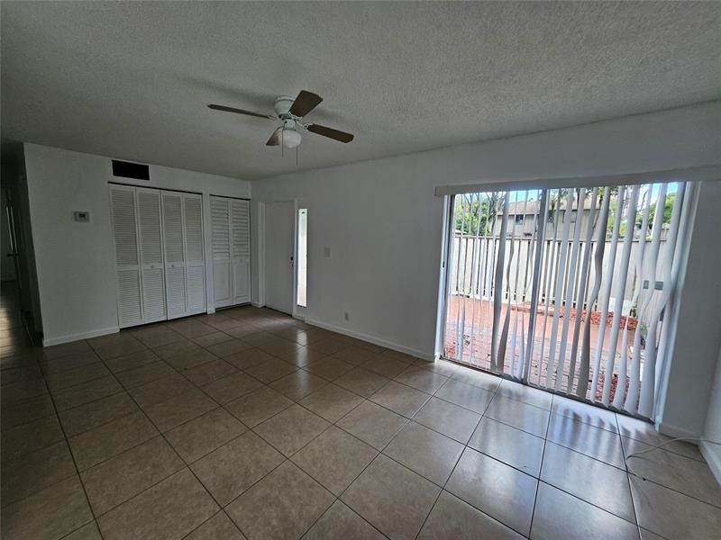 Image 6 of 37 For 2220 59th Way  63-c