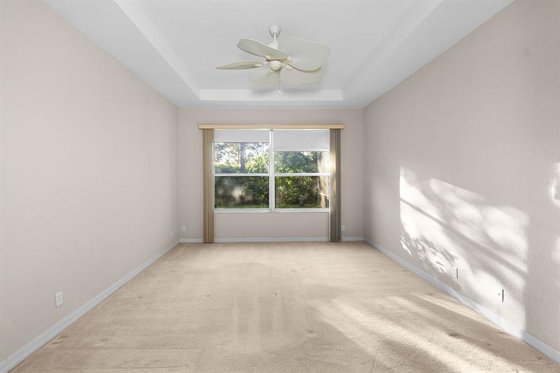 Image 17 of 60 For 7084 Cricket Ct