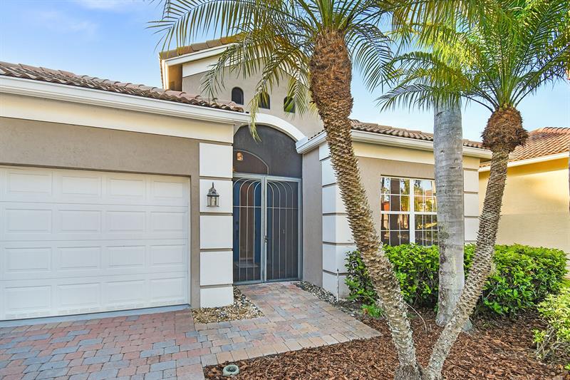 Image 3 of 60 For 7084 Cricket Ct
