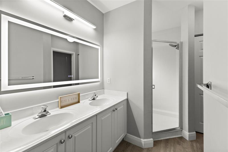 Image 22 of 32 For 1615 Cetona Dr  1615