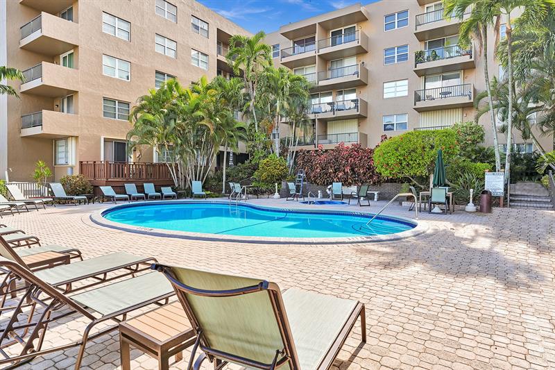 Details for 1421 Ocean Blvd  506, Pompano Beach, FL 33062
