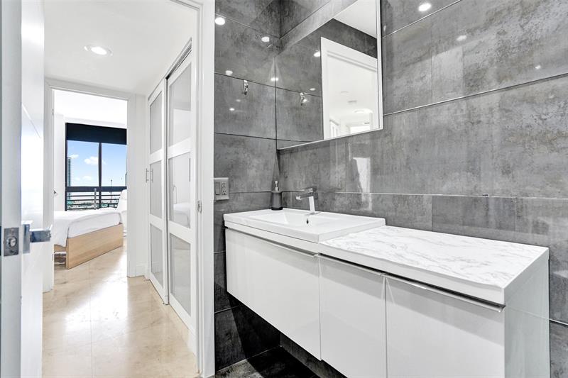 Image 15 of 58 For 19101 36th Ct  1709