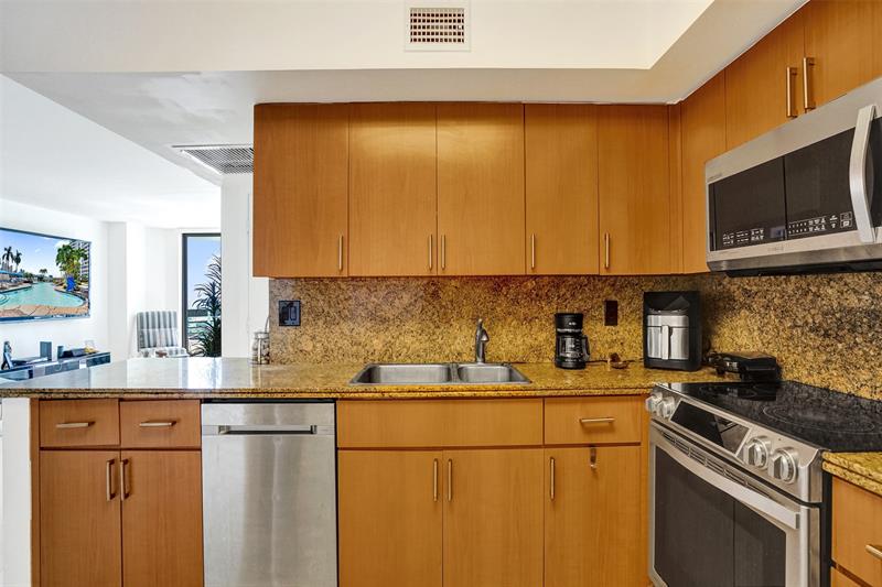 Image 38 of 58 For 19101 36th Ct  1709