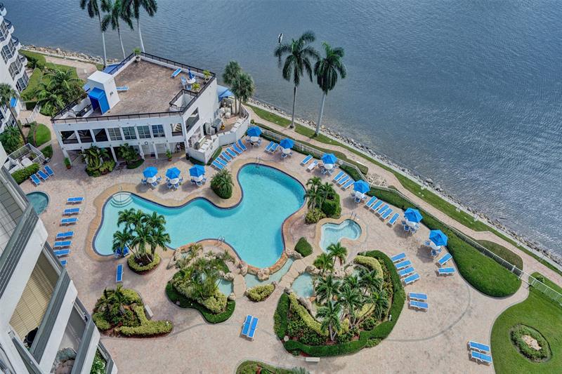 Image 44 of 58 For 19101 36th Ct  1709