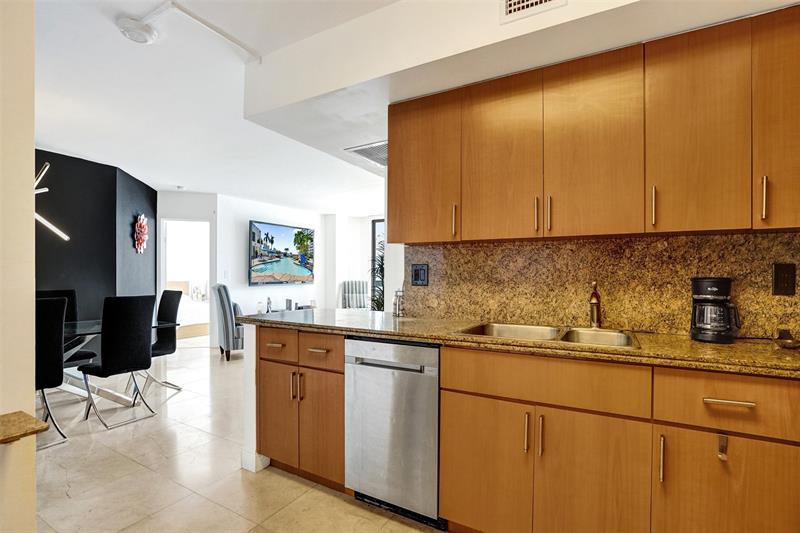 Image 7 of 58 For 19101 36th Ct  1709