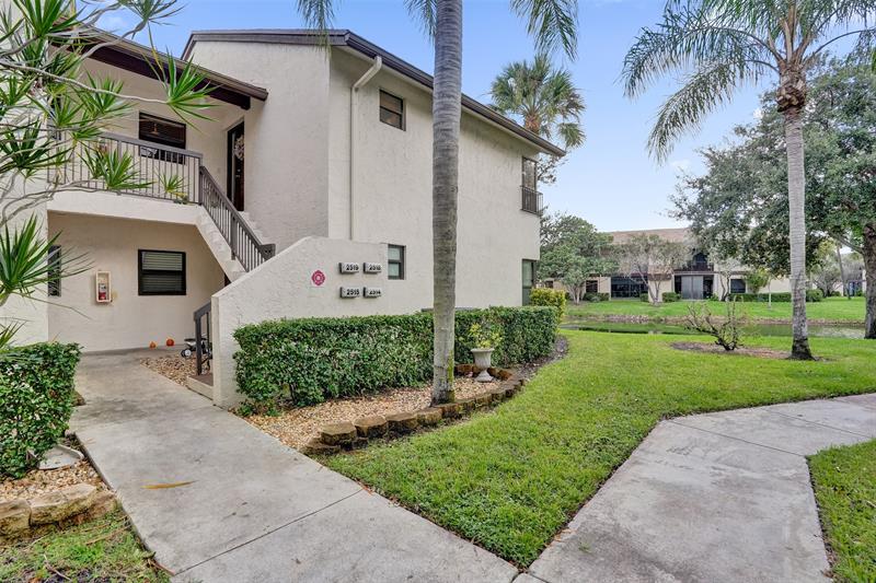 Image 34 of 36 For 2518 Carambola Circle N  1813