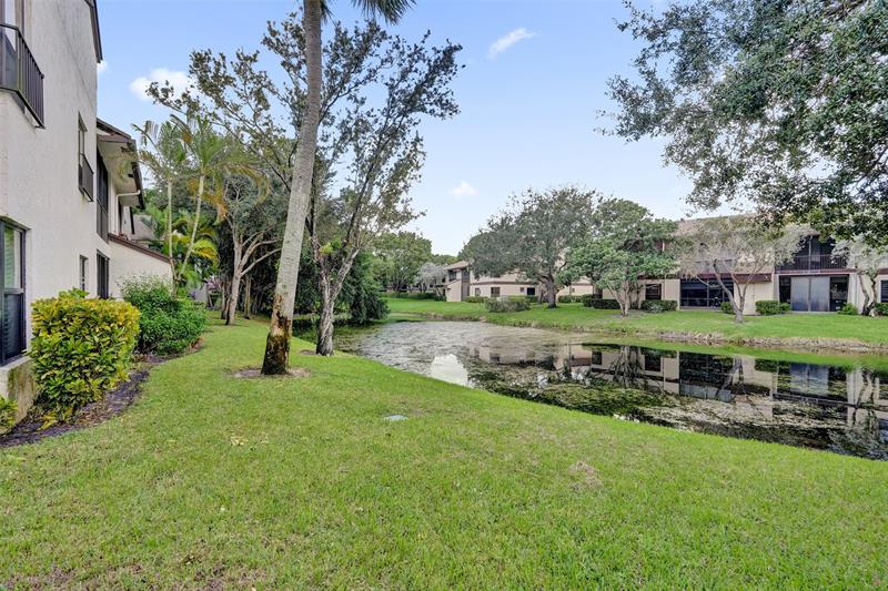 Image 35 of 36 For 2518 Carambola Circle N  1813