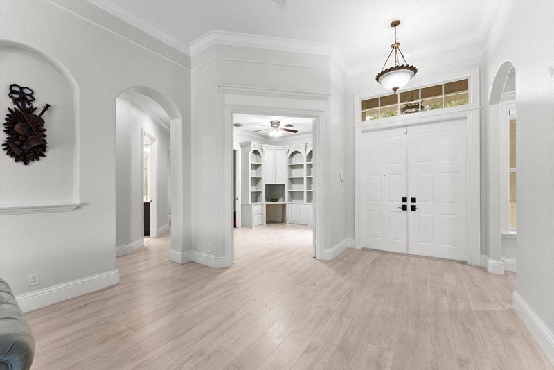 Image 10 of 71 For 6895 108th Ave