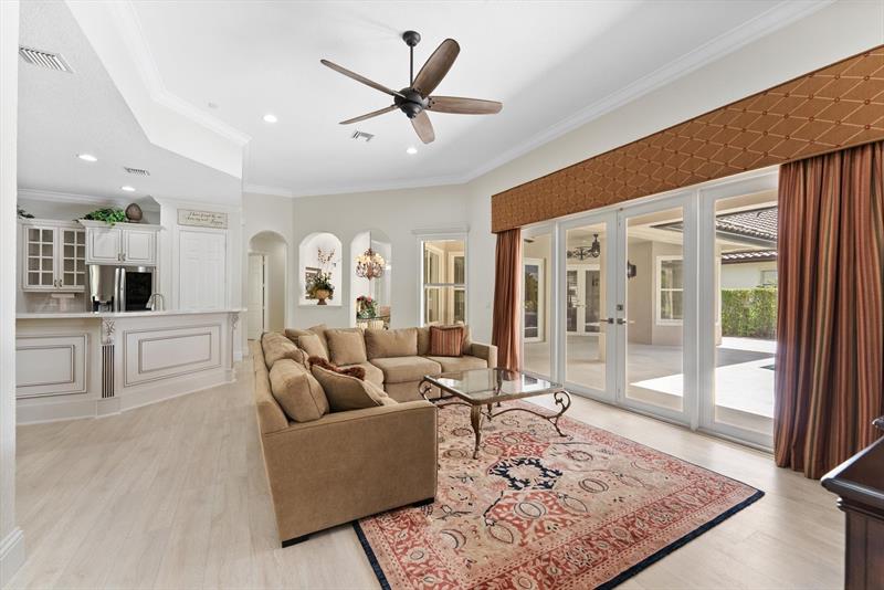 Image 16 of 71 For 6895 108th Ave