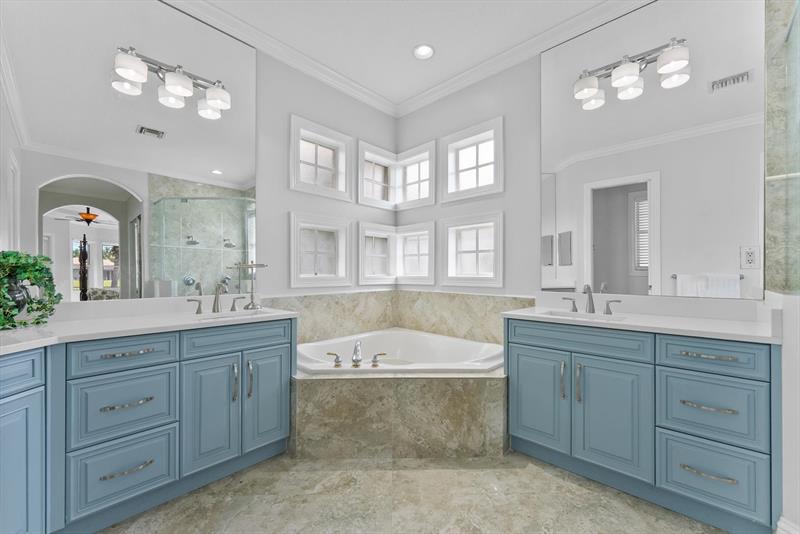 Image 29 of 71 For 6895 108th Ave