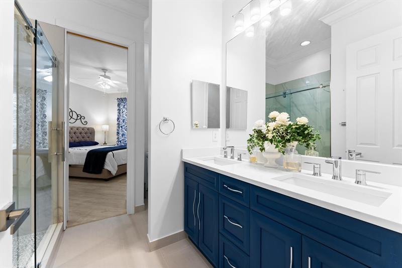 Image 33 of 71 For 6895 108th Ave