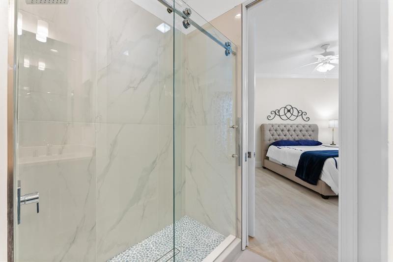 Image 34 of 71 For 6895 108th Ave