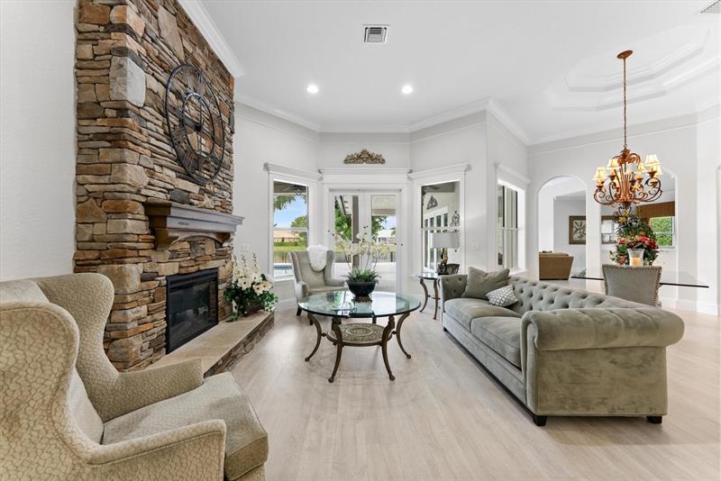 Image 7 of 71 For 6895 108th Ave