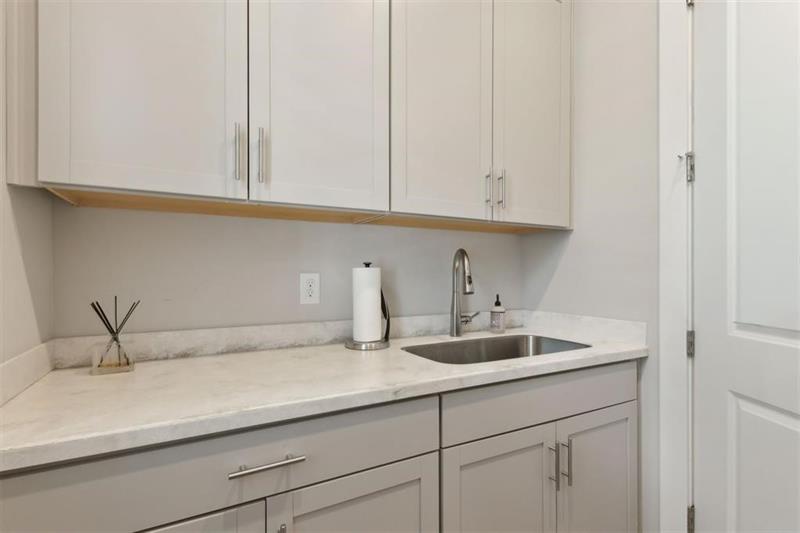 Image 23 of 54 For 1789 15th Street