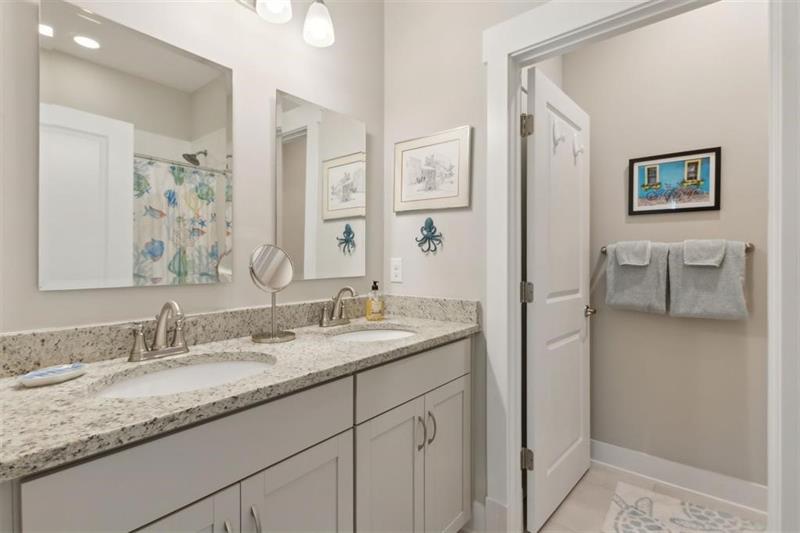 Image 37 of 54 For 1789 15th Street