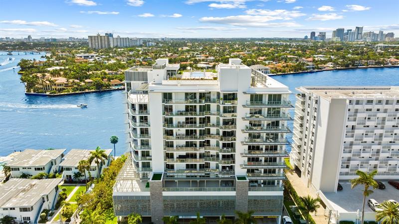 Image 48 of 54 For 435 Bayshore Dr  703