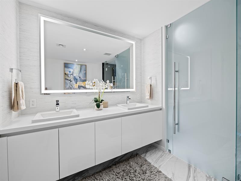 Image 24 of 48 For 701 Fort Lauderdale Beach Boulevar  Th1