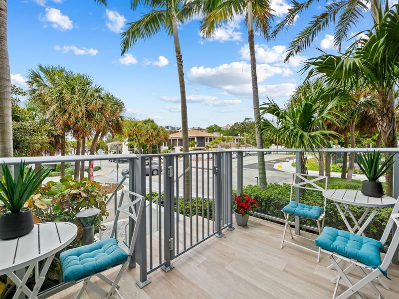 Image 26 of 48 For 701 Fort Lauderdale Beach Boulevar  Th1