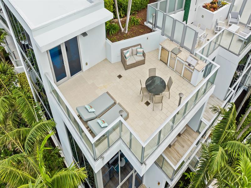 Image 29 of 48 For 701 Fort Lauderdale Beach Boulevar  Th1