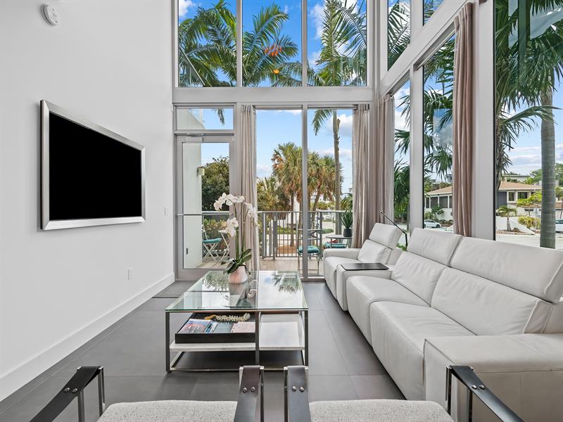 Image 7 of 48 For 701 Fort Lauderdale Beach Boulevar  Th1