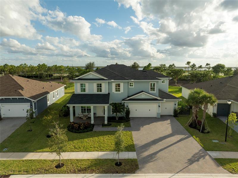 Image 12 of 85 For 624 Hookline Cir