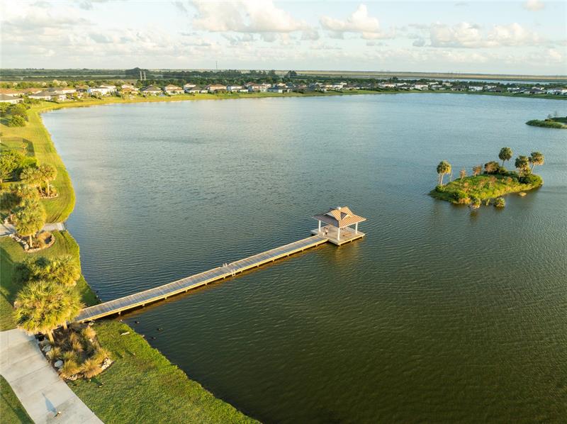 Image 17 of 85 For 624 Hookline Cir