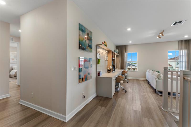 Image 56 of 85 For 624 Hookline Cir