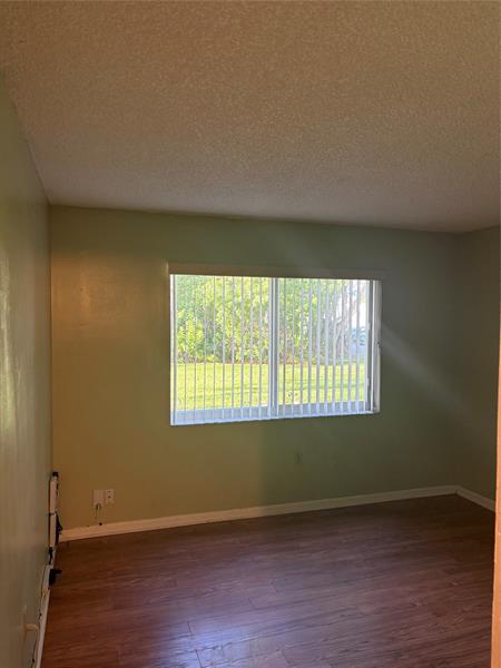 Image 6 of 26 For 8280 24th St  114