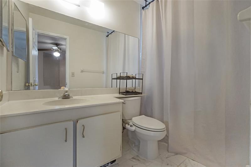 Image 17 of 28 For 8807 Sunrise Blvd  8807