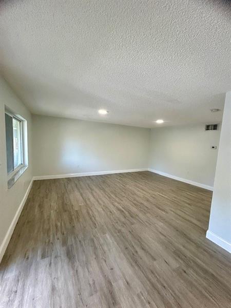 Image 4 of 15 For 6601 46th St  204