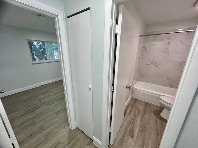 Image 9 of 15 For 6601 46th St  204