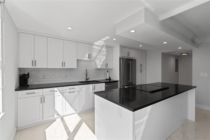 Image 14 of 53 For 2800 Sunrise Blvd  5c