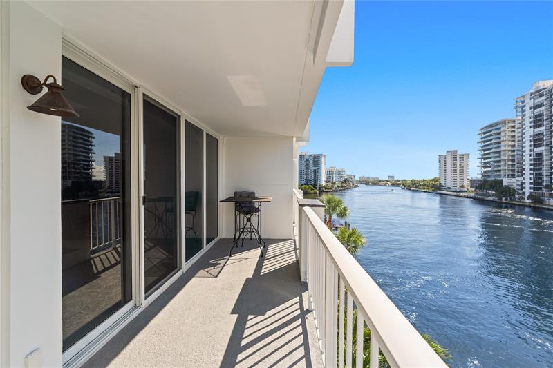 Image 18 of 53 For 2800 Sunrise Blvd  5c