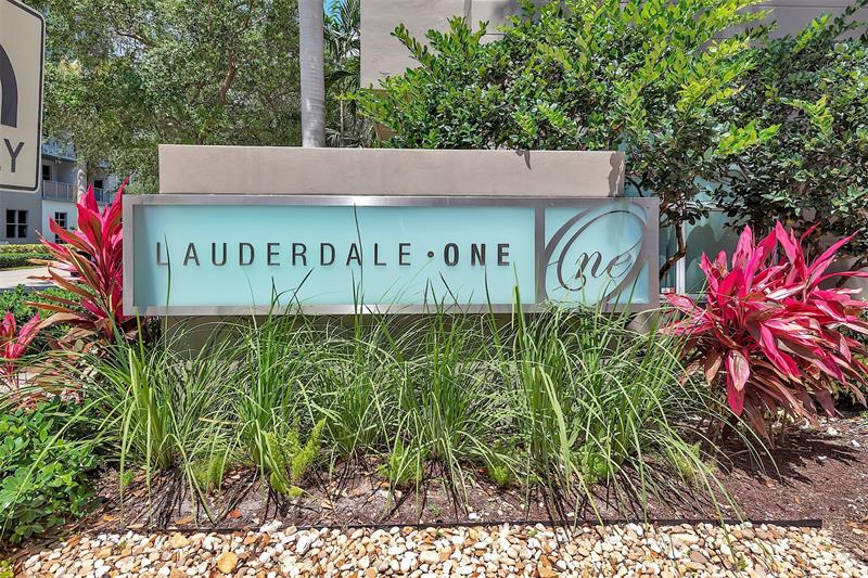 Details for 2421 65th St  402, Fort Lauderdale, FL 33308